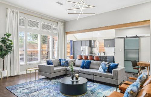 5BD 2BA Vacation Retreat w Pool Hot Tub & BBQ - Foto 7