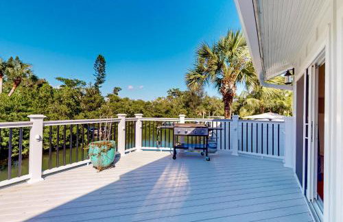 Escape By The Sea - Foto 31