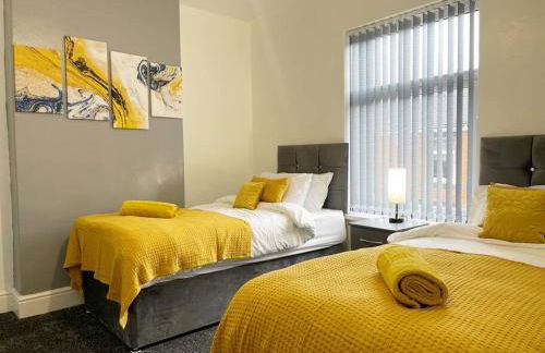 Cliff House By RMR Accommodations - NEW - Sleeps 8 - Modern - Parking - Foto 4