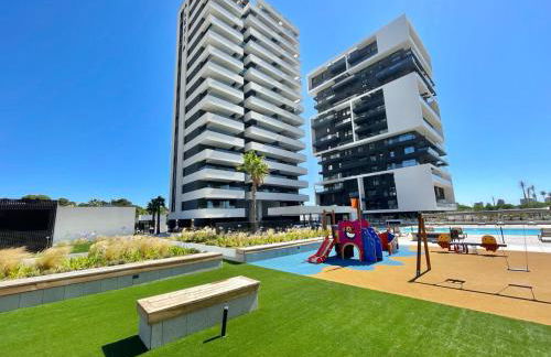 Apartamento de 3 dormitorios, piscina y parking - Photo 33