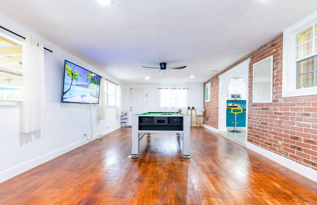 Tropical House Pool Table Jacuzzi Nearby Beach - Foto 30