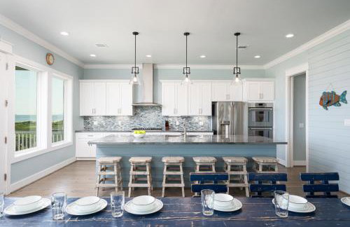 Luxury Beachfront l Sleeps 20, Hot Tub, Pool & Game Room Fun! - Foto 27