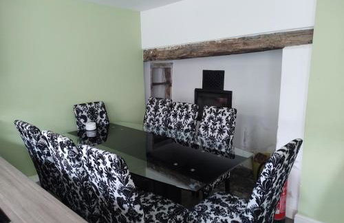 Milton House - Photo 9