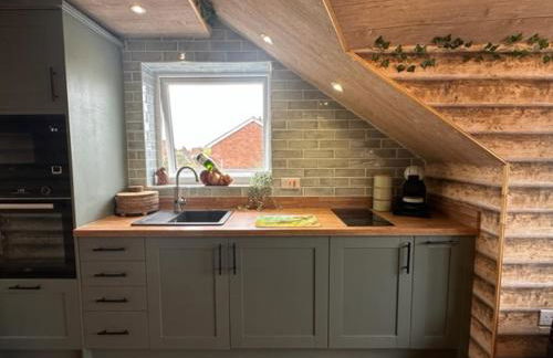 Squirrel Hideaway with Hot Tub in Formby, Liverpool - Foto 21