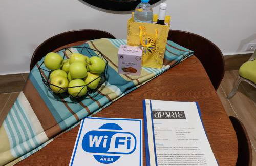 Apartamento completo distancia 350m Chamartin - Photo 37