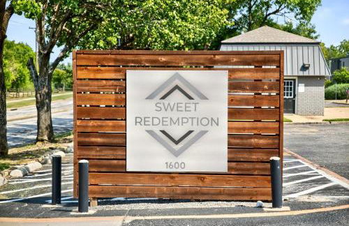 Walk to AT&T Stadium - Modern 2BR With Backyard - Foto 41