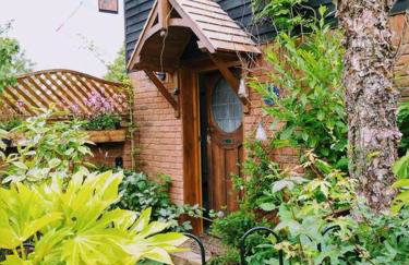 TAIL END: Bijoux Broads & Beach Base! Now with TV! - Photo 20