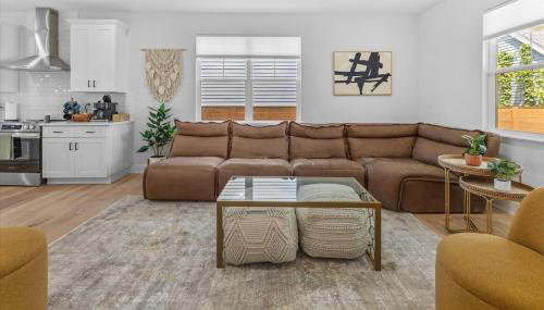 Lux House & Carriage house Furnished for Comfort - Foto 3