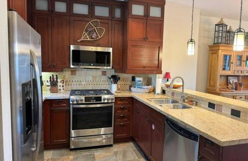 Luxury Townhome w/ Views, Private Jacuzzi & Garage - Foto 23