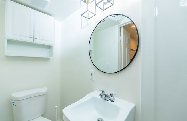 Elegant Pasadena Retreat Prime Comfort Awaits - Foto 31