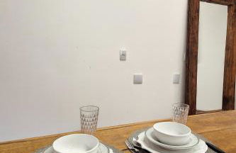 Studio Privativo prox Centro, Praia Clube, c Ar condic e c Garagem - Foto 19