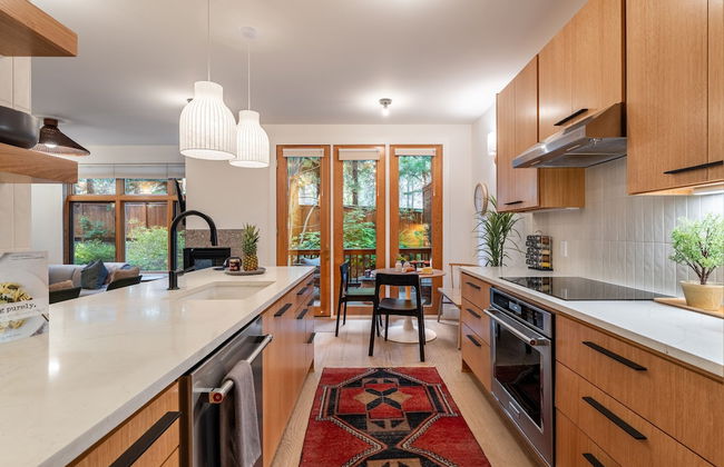 Northwood Mountain Views Sauna Balcony Tahoe Group Retreat - Photo 9