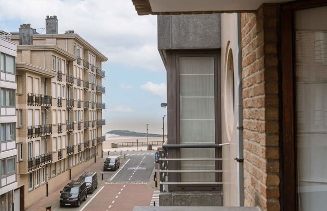 Authentic Apartment With Terraces and Parking - Photo 2