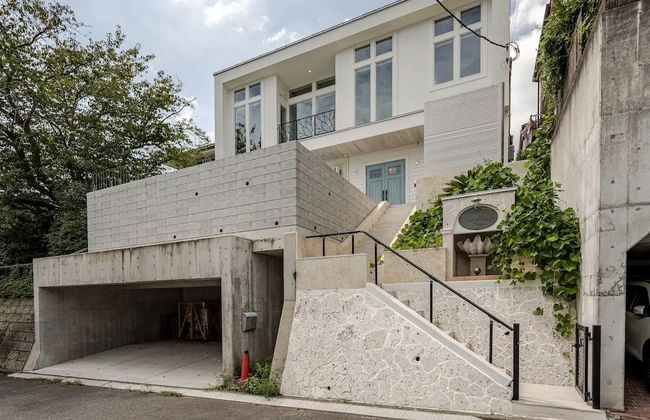 Hale Kotsubo - Foto 1