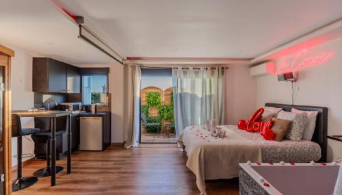 LE COCON- Jacuzzi & Sauna privés By SweetDreams - Foto 2