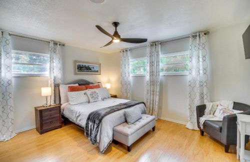 Centrally Located Merritt Island Home Pool, Porch - Foto 10