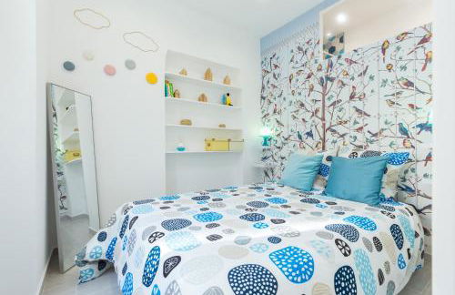 Casa Madere- Idéal Couples - Central & cosy -Train station - Tram & Supermarkets-Balcony- Washing-machine-AC - Foto 6