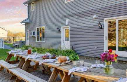 Scenic Catskills Retreat • Pool Hot Tub Game Room Lake Views Mountainview Estate by AvantStay - Foto 62