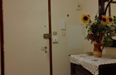 La casa di Yuri - Free Private Parking & Air Conditioning - Foto 3