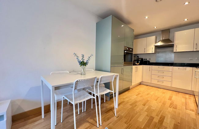 Tranquil Dartford Escape - 2 Bedroom Apartment - Foto 26