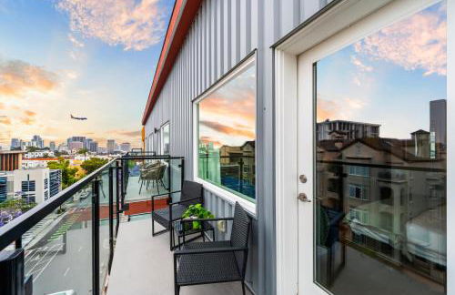 Stylish Top-Floor Gem with King Bed & City Ocean Views - Foto 17