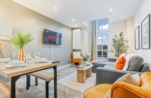 #97 Grade 2 historic Housekeeper's Cottage - Close to Statfold Country Park - Sleeps 5 - Perfect for Contractors and Families - Free street Parking" - Foto 1