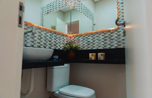 Apartamento alto padrão com 3 suítes, sala 3 ambientes todos com ar, ambientes novos e moderno. - Foto 9