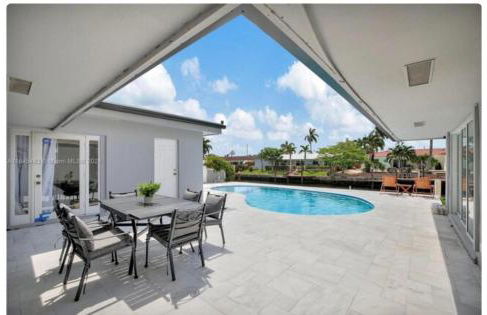 Waterfront Villa with 3 bedroom private suites - Foto 29