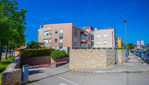 Apartment Dora near Sea and Center with Private Garage - Foto 1