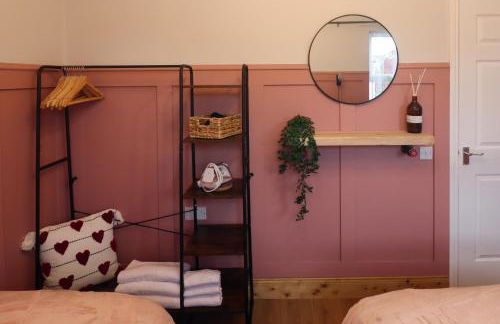 Superb Large Bespoke 5 Star Detached Villa, Prime Location, Belfast Stay - Foto 21