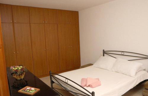 Nikolaou Apartments Keramidi - Photo 6