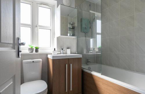 Weekly & Monthly Rates! Stunning Home By Stansted Airport - Foto 26