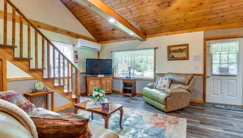 Inviting Peru Cabin with Patio, Grill and River Access - Foto 4