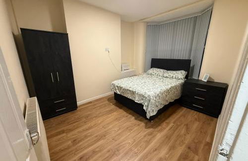 4-Bed Manchester Retreat Great for Groups - Foto 3