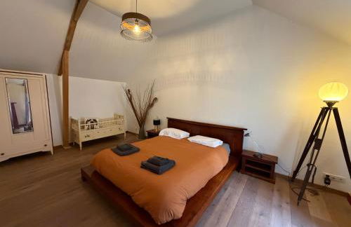 Maison renovee en pierres séjour spacieux avec jardin et terrasse aménagée près Omaha beach & Bayeux à 5mn de la mer tous commerces - Foto 62