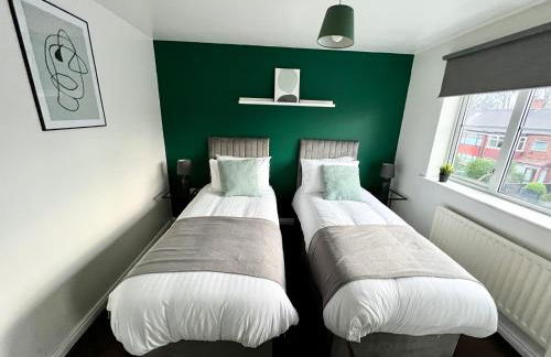 Spacious 3-Bedroom house with 5 beds and sofa-bed - Foto 3