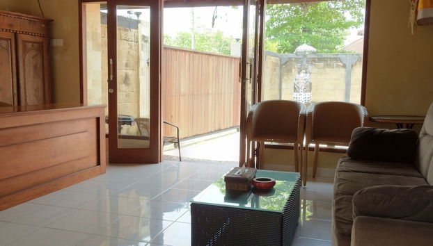 Bali Asih Villa - Foto 4, Zona de estar del vestíbulo