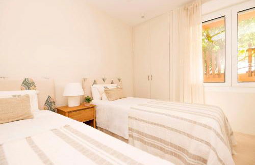 Apto Lujo Exclusivo vistas Golf y Mar - Foto 5