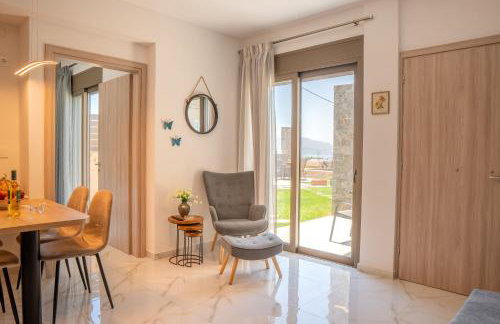 Villa Leandros Premium Suites - Photo 5