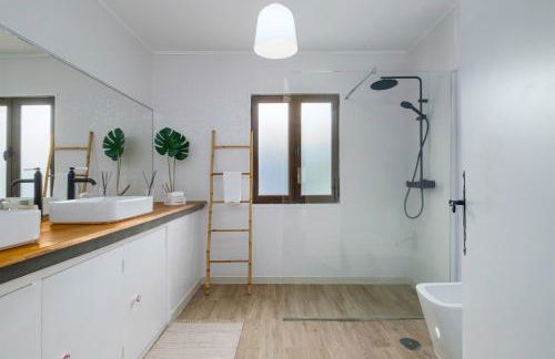 Casa das Hortências by Azoresrent - Photo 35