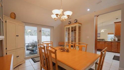 Poolside Miami Paradise with BBQ & Outdoor Lounge - Foto 3