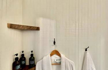 Couples Cottage - Serene Getaway - Foto 40