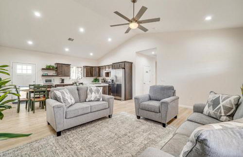 Hike and Ski! Home with Dog-Friendly Yard in Eagar - Foto 6