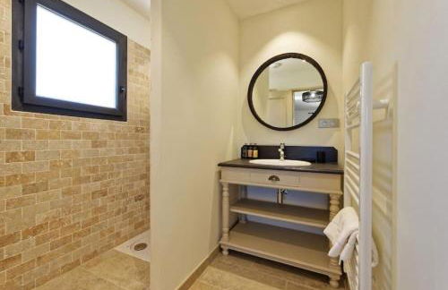 Un joli hameau au coeur du vignoble de l'Escarelle et de la Provence Verte - Foto 36