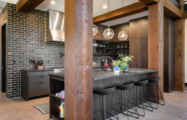 Architecturally Stunning Cle Elum Luxury Retreat - Foto 14