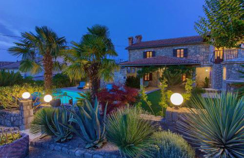 Rustic holiday house MAGDALEA with pool - Foto 38