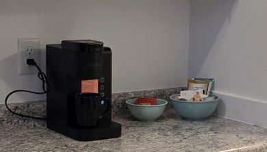 Relaxing Downtown 1 Bed, Dog Friendly Apartment with Deck, Dog Exercise Area - Foto 3