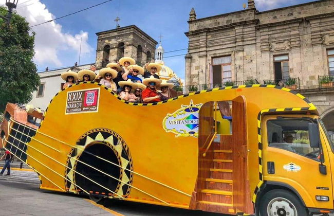 Guitar Bus Tour + Dinner and a Mariachi Show - Photo 6