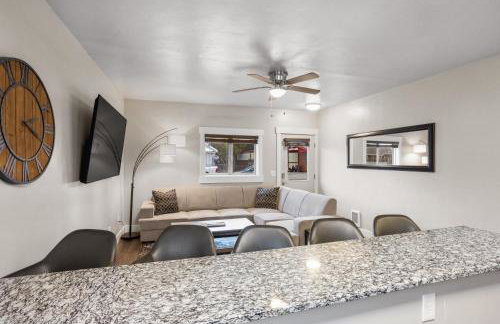 The Yellowstone Hideaway Unit B - Foto 35