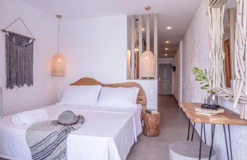 Laia Seafront Luxury Apartments - Photo 6